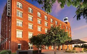 Canvas Hotel Dallas